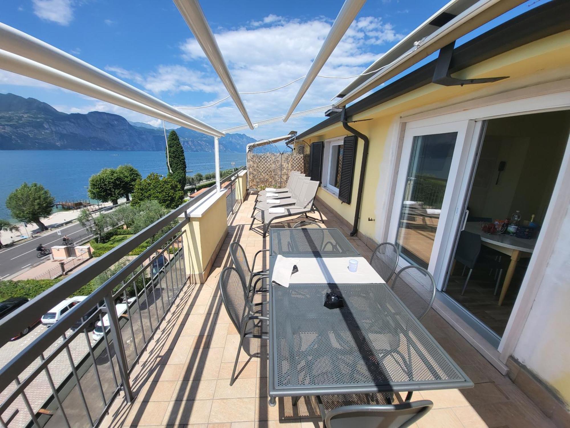 Penthouse Casa Alkea Masse Lake View Brenzone sul Garda Kültér fotó